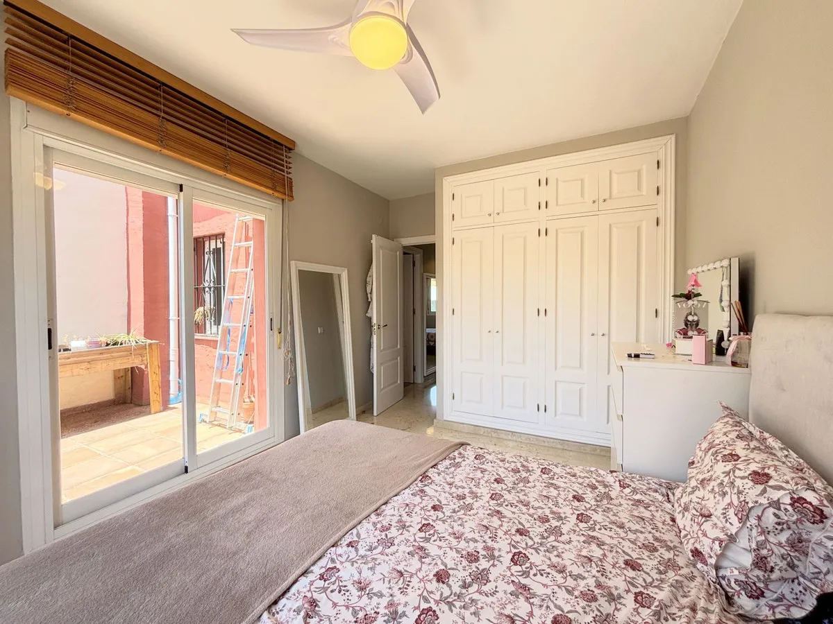 455f7f01-a0cd-43f6-b1d0-b93676d5a86e