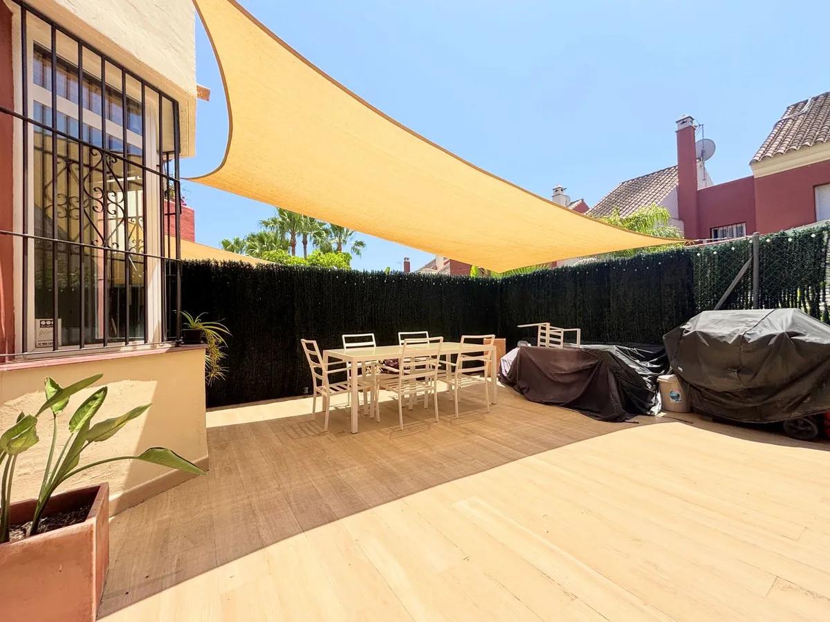 623fa0f9-c435-436c-9231-3ad866d75f77