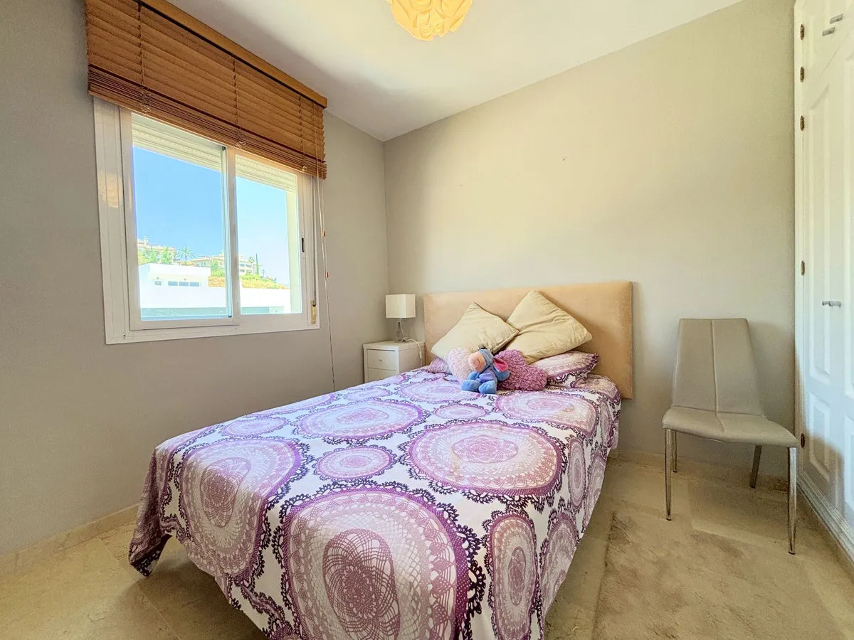 aa4e601f-d671-4654-97f1-228afd99f014