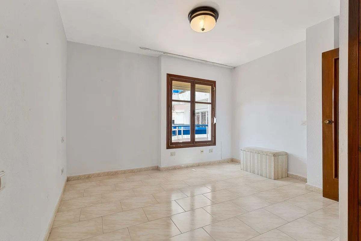 24213abf-ff2b-4255-ab7a-f15d3dc3a6b9