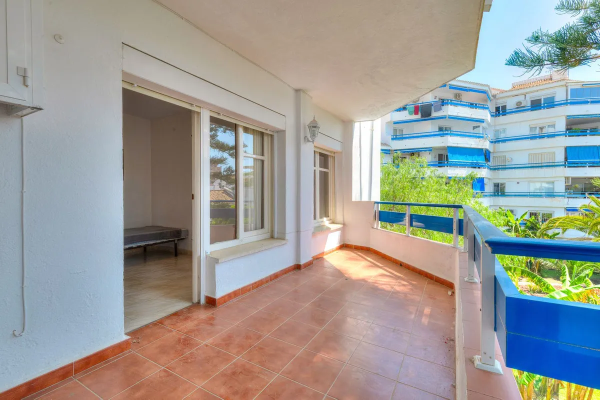 b6a68f7d-cec7-4586-90e9-3171c75a7fc0