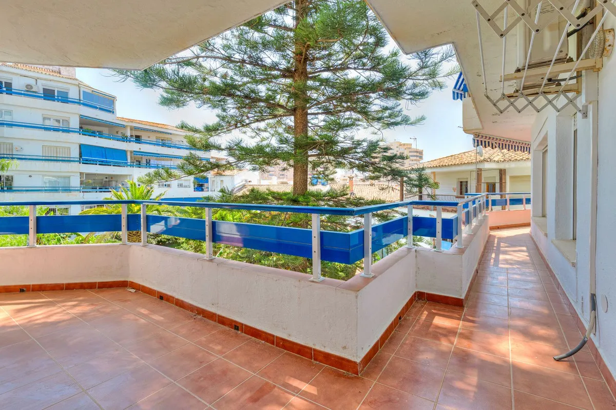 b6f02b92-eeb7-416e-85fc-2b86554a23bd