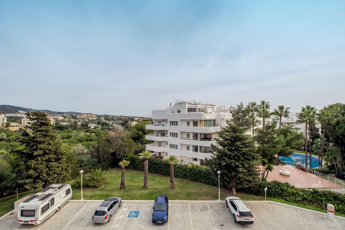 58cdb334-7d10-4b31-b148-e95ea5dac4a2