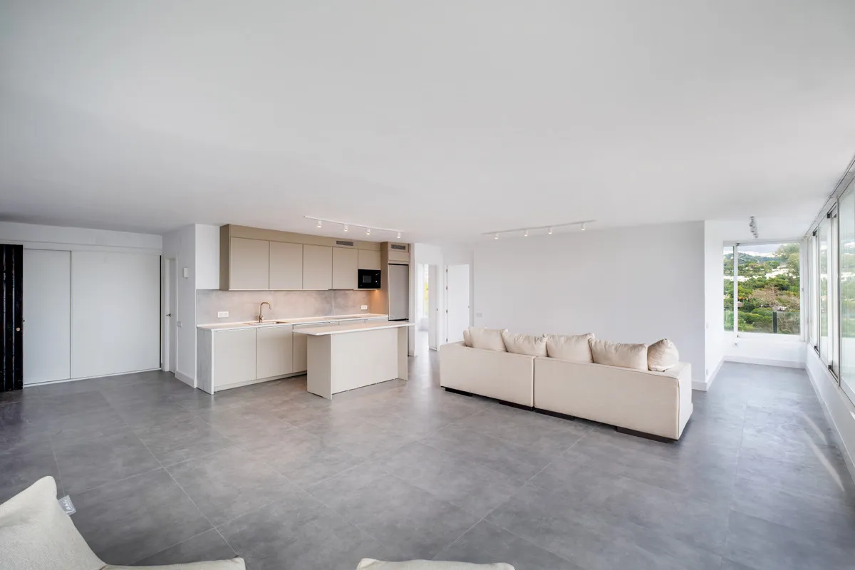 82c43a76-d6ee-4a13-b463-5a412b628a0e