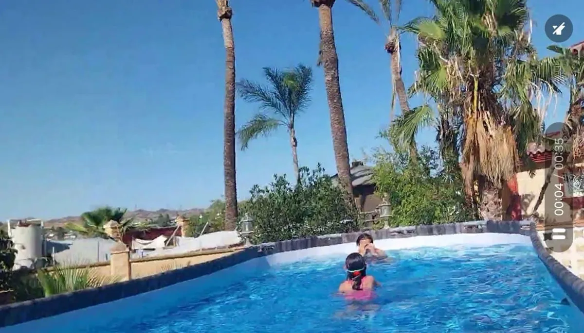 a9e2fde8-4090-4b50-8f38-392c79956e8e