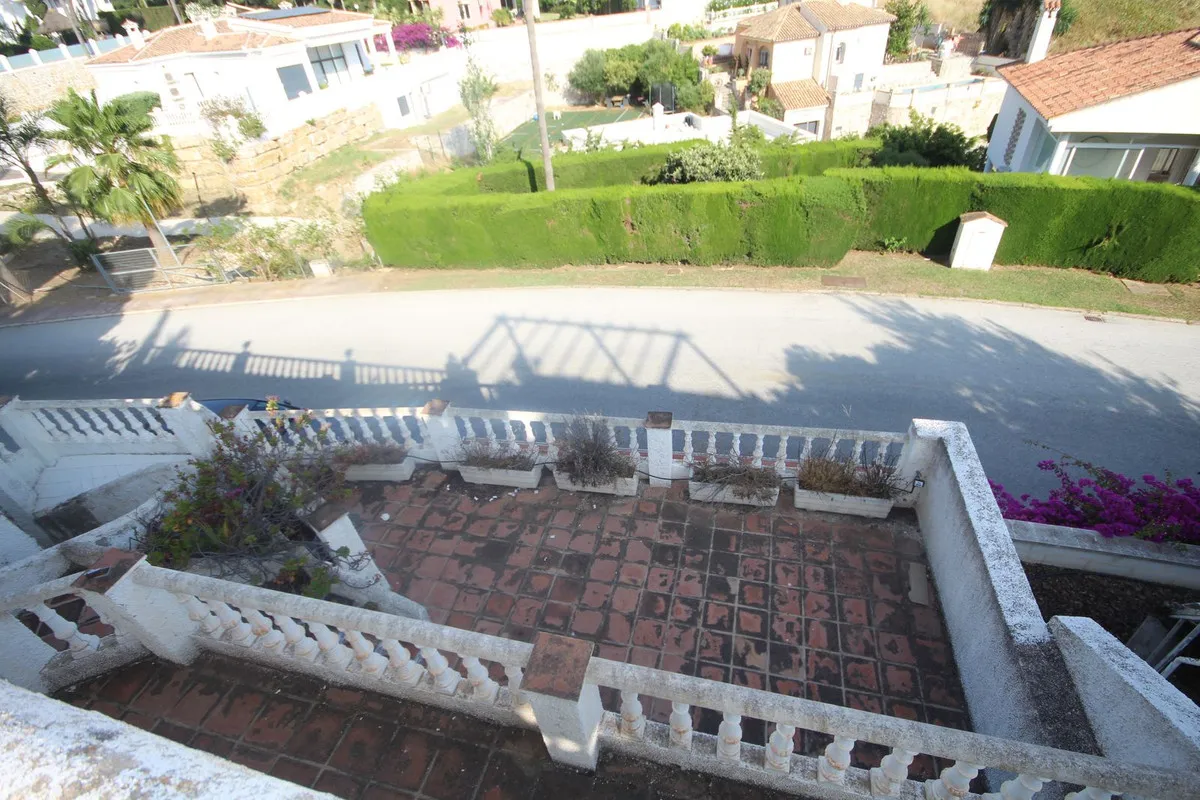 0c2ff602-164c-407b-b57f-8590da9b3918