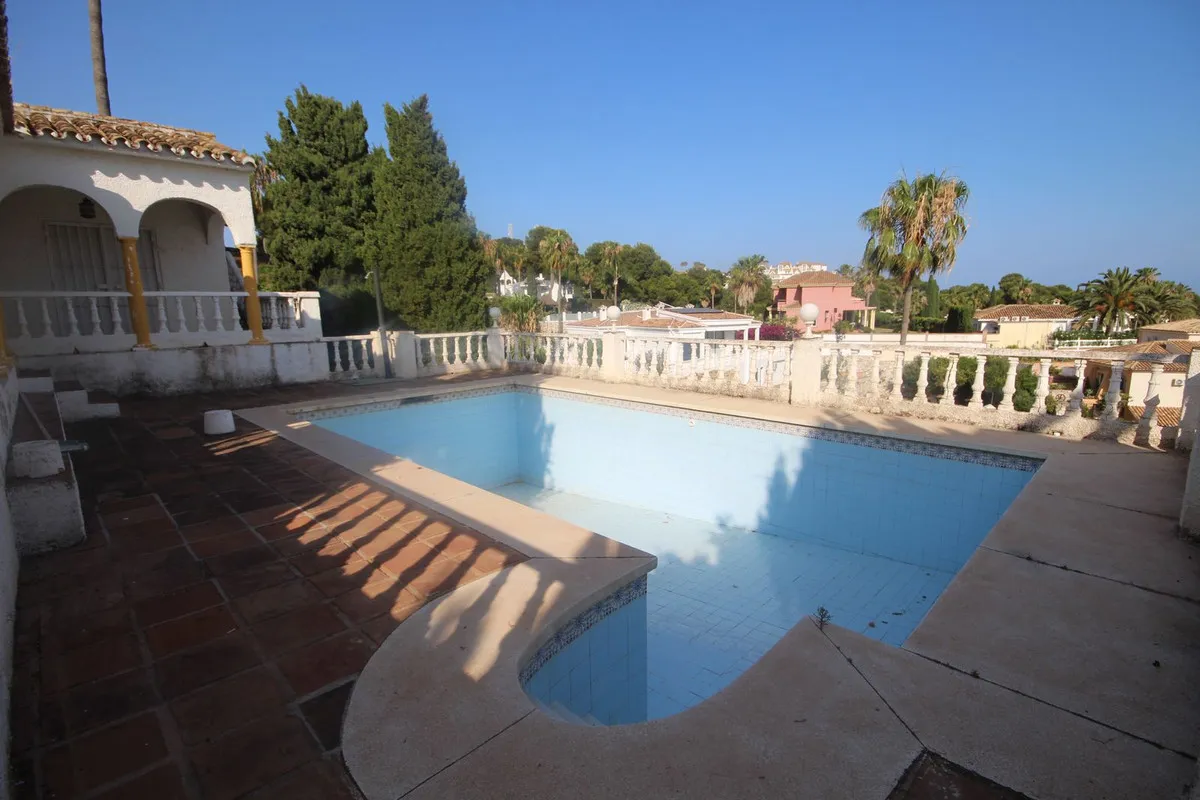 290d52ca-1fb6-41eb-8a25-331642a000c6