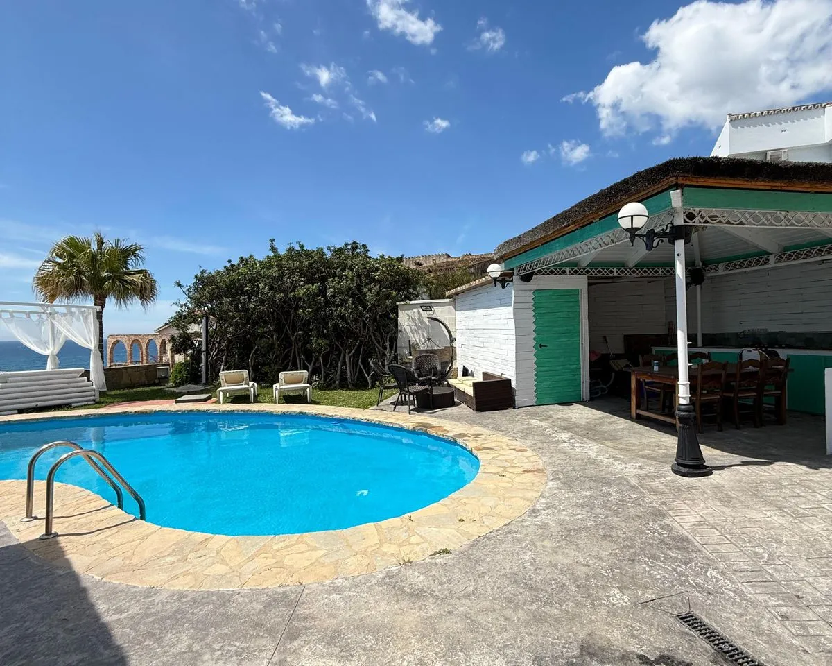 2bd99735-19cf-42ef-b185-7cc8b652e9b0