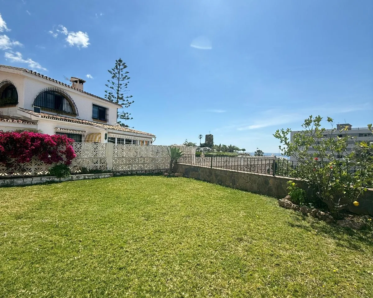 3272036e-cb8e-48c2-be16-2ceecc3bc383