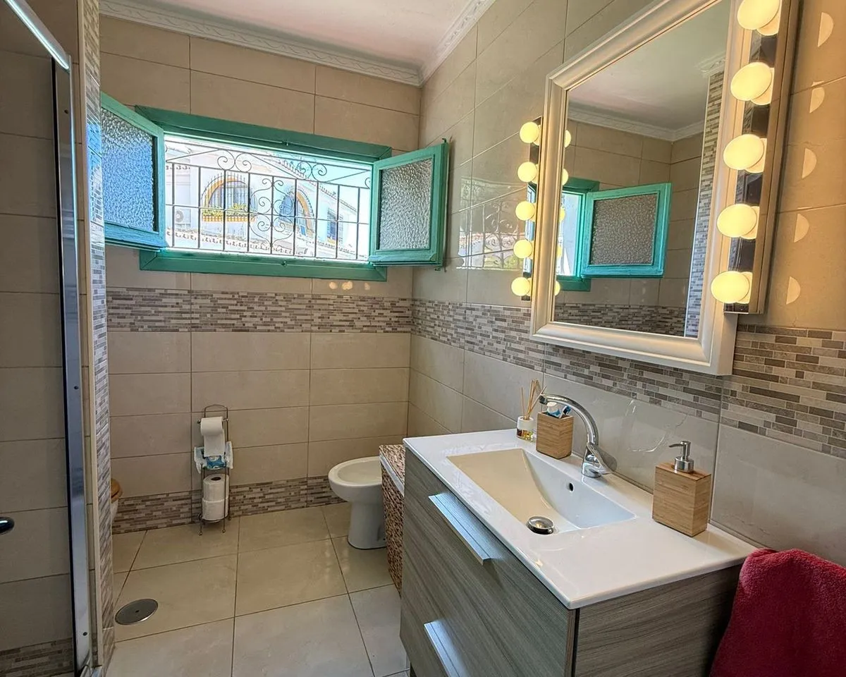 54b38e6c-4b5b-4ece-bce0-f35fe984a0bb