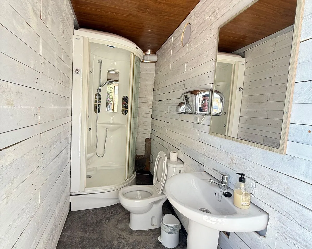 88a586cf-3f6a-42b2-8446-dccc88ac3b90