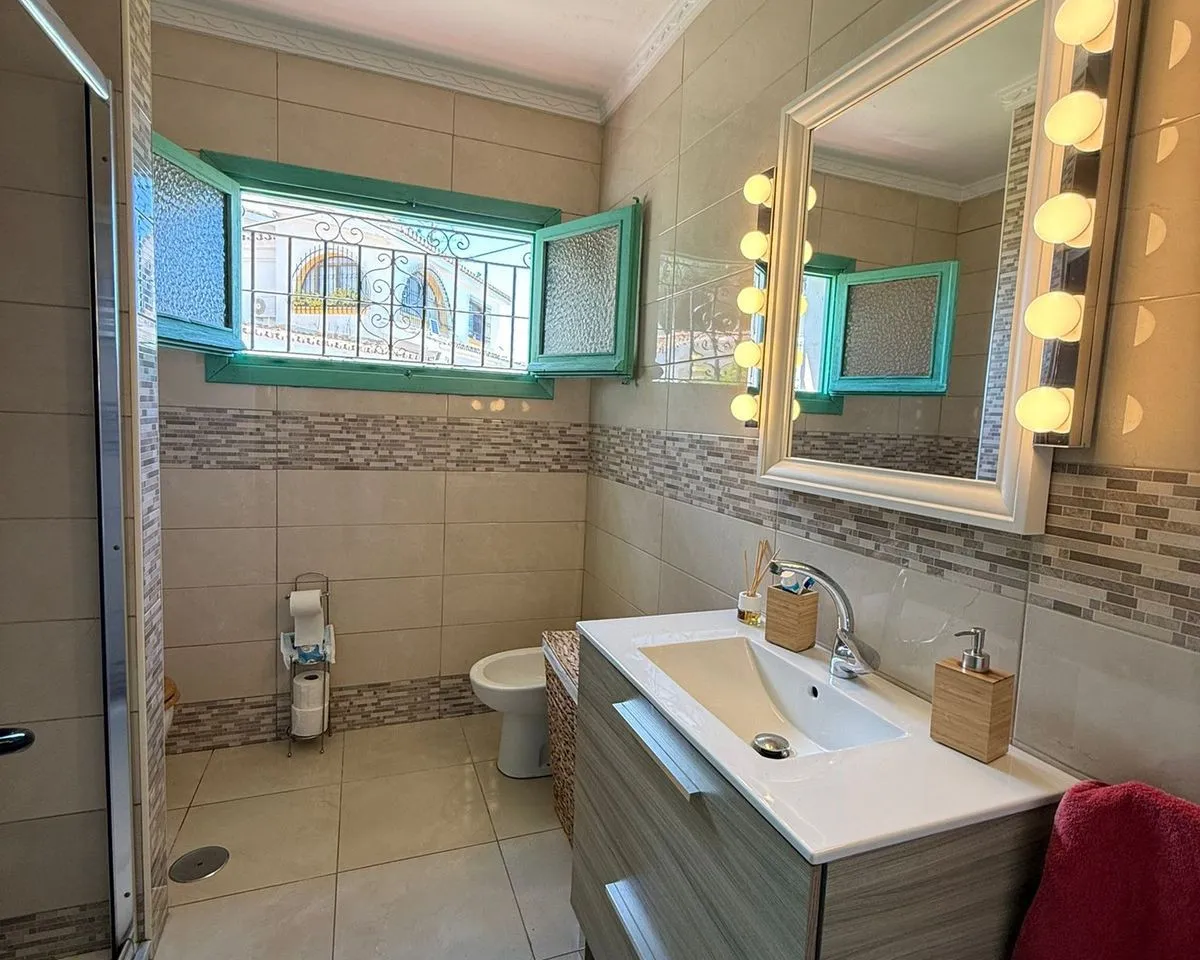 8b9bc436-88a6-49e1-82e6-97c829d869d2