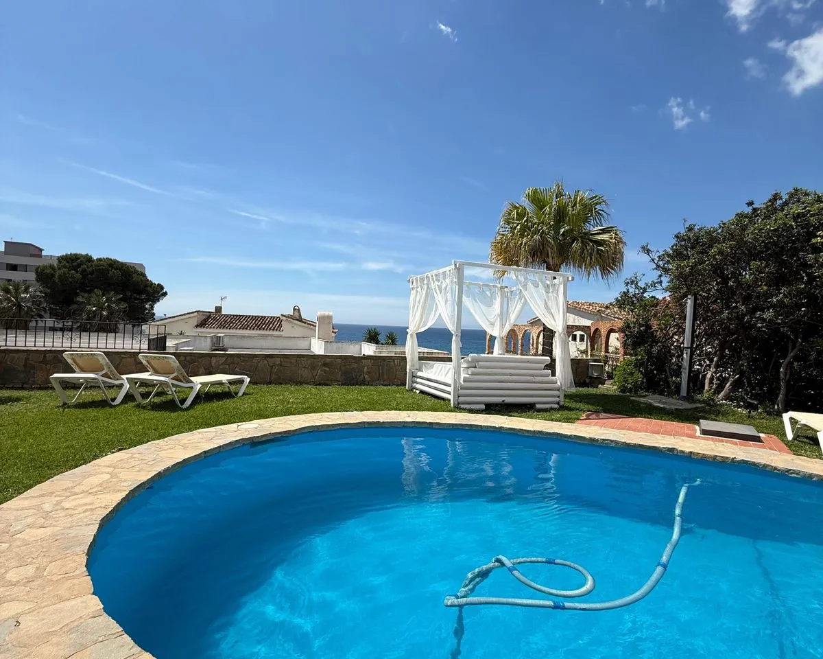 9304326e-a09d-4b76-8a1a-79c5a783cf22