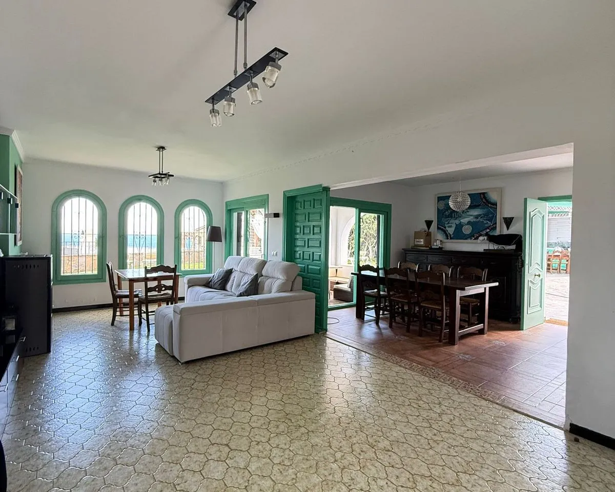 ad9cc2f4-0411-4ed4-aae0-558ebd6c11af