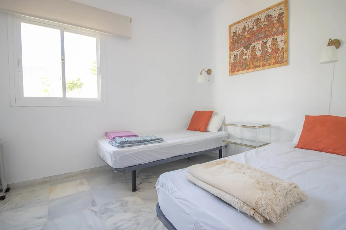 bb2074e8-184b-4a07-ae4d-aa4ed8d25bed