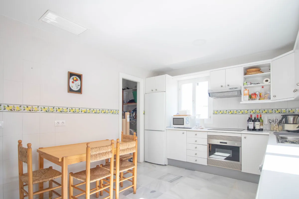 be978017-1b8c-4919-baaa-5b8c16b85e85