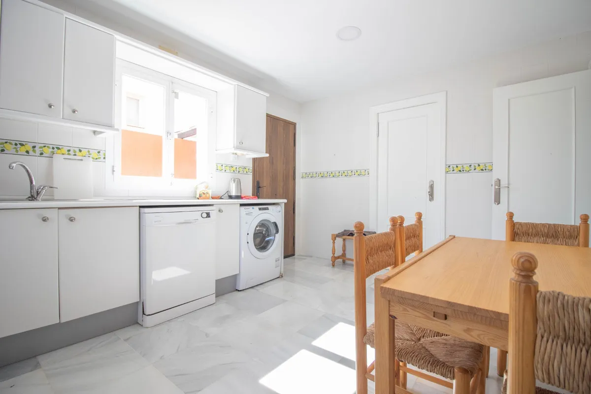 cdbc18f1-e0da-482c-b385-69bba6a4bc3d