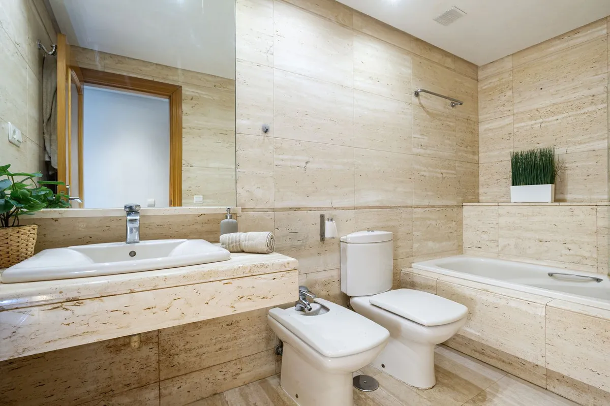 43c8fed3-32df-4785-a9bf-3d286e6c3187