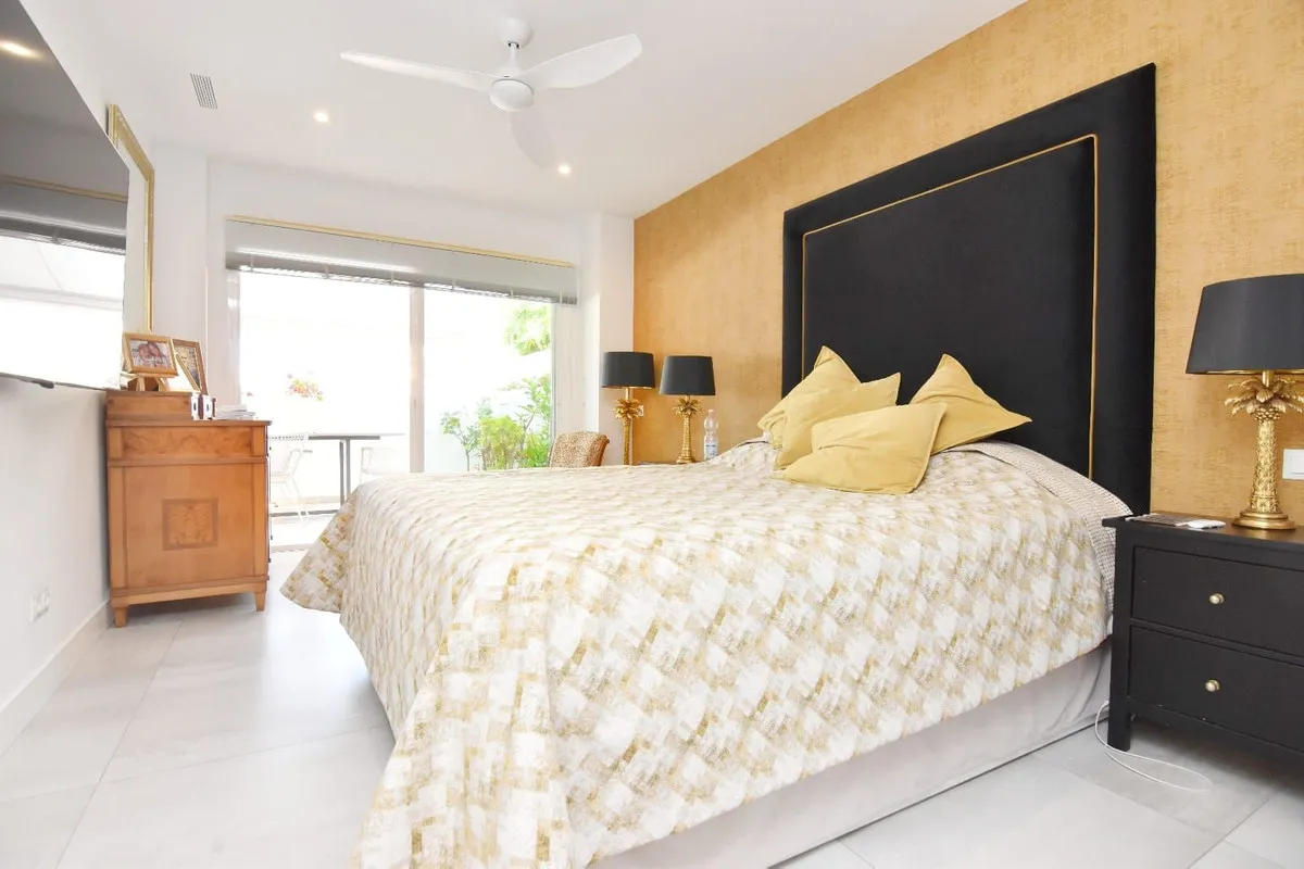 ecc86aa3-594a-455a-8659-58519fd5d9d4