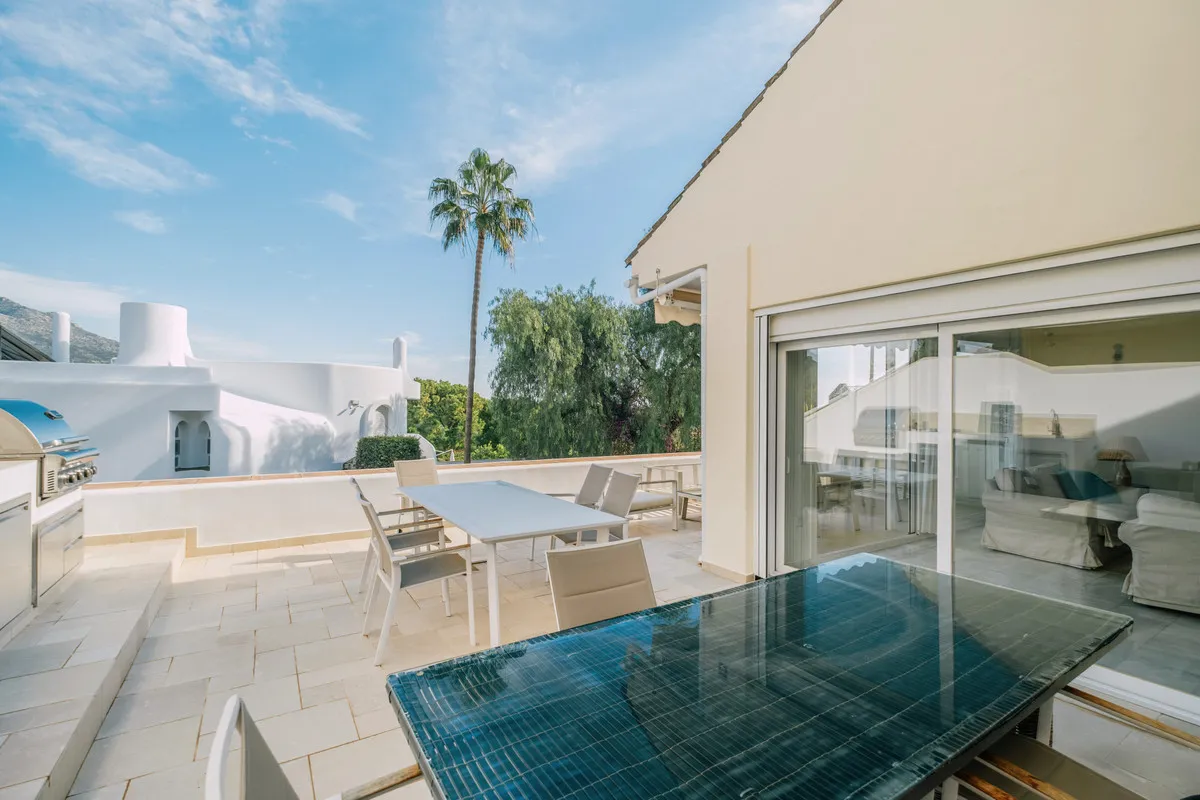 71676a65-23e5-4474-b870-023c857975e7