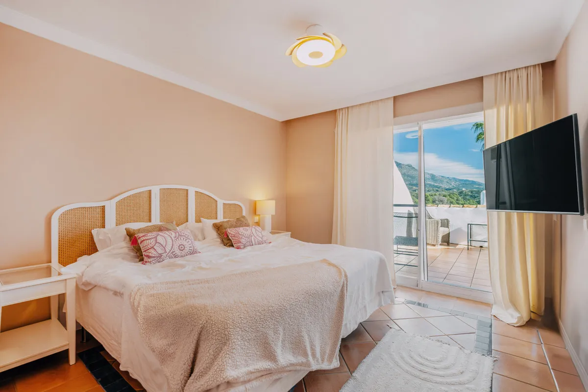 978214ba-417c-4913-80d8-46db318a21cd