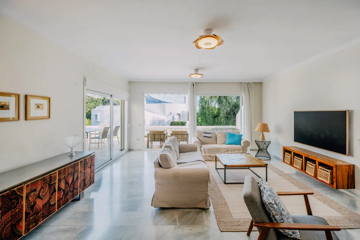 a98b04f3-bd3a-4552-8f6a-472c6eb15a4f