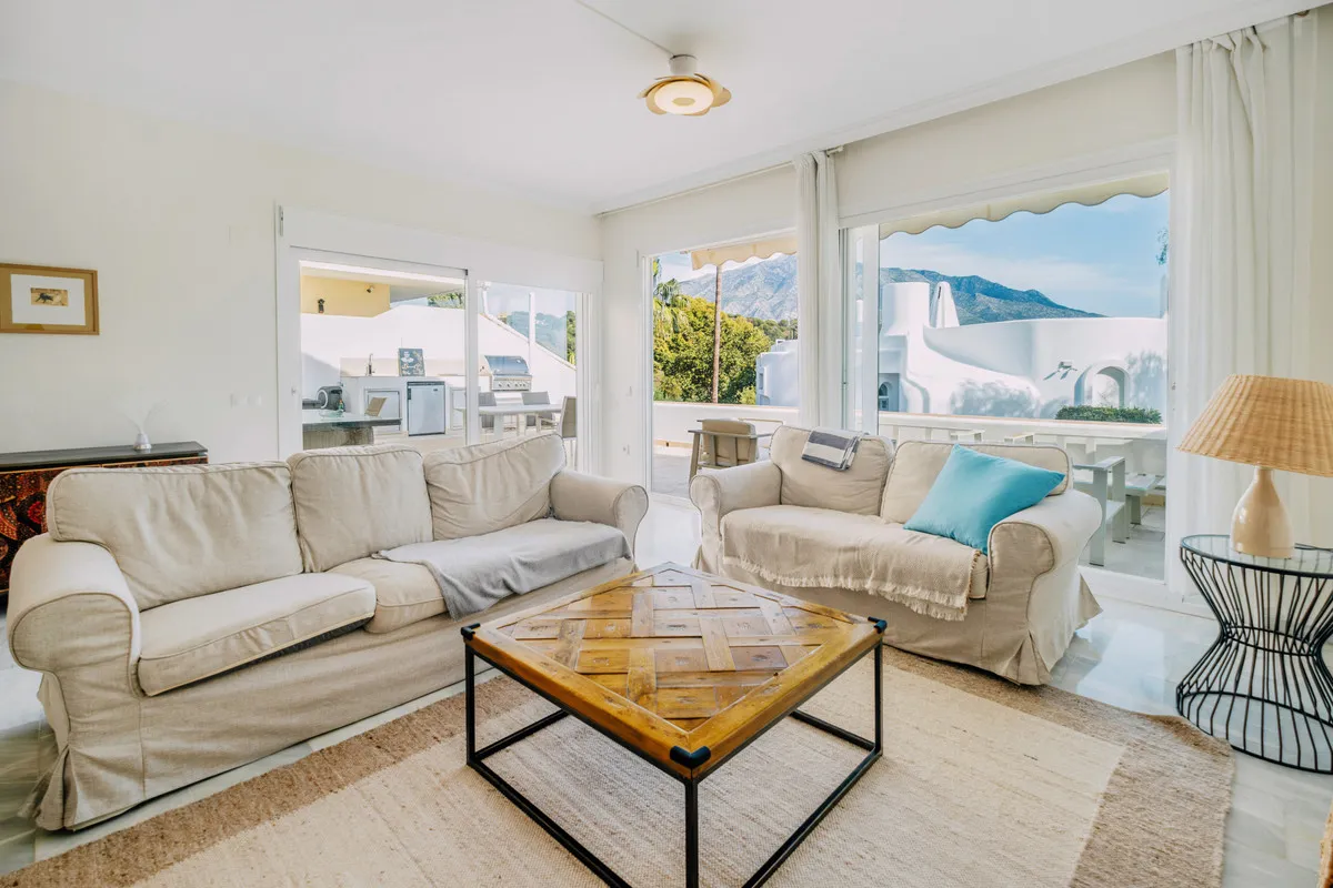 aa1f68c5-25ce-49c5-809d-b8161f86cd64