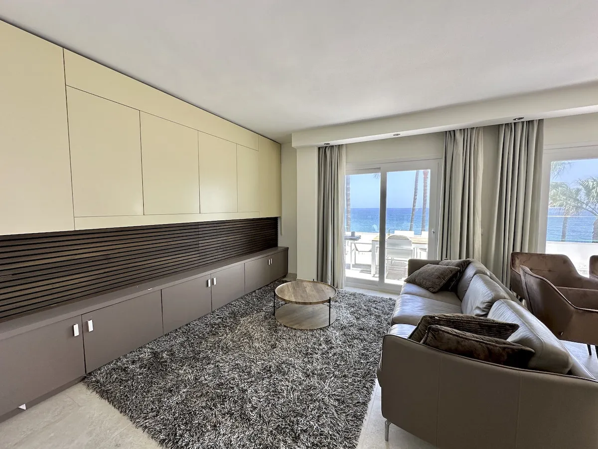 2374349e-f4e7-41ca-9cc6-c8fe0be5dd03