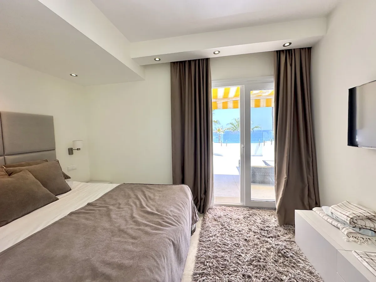 6054a93d-225d-4eb2-801d-dc6307e28bd6