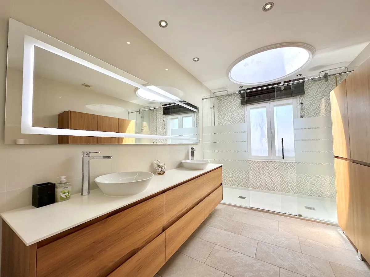 72192f27-73cf-4fda-aacc-012145d8ca13