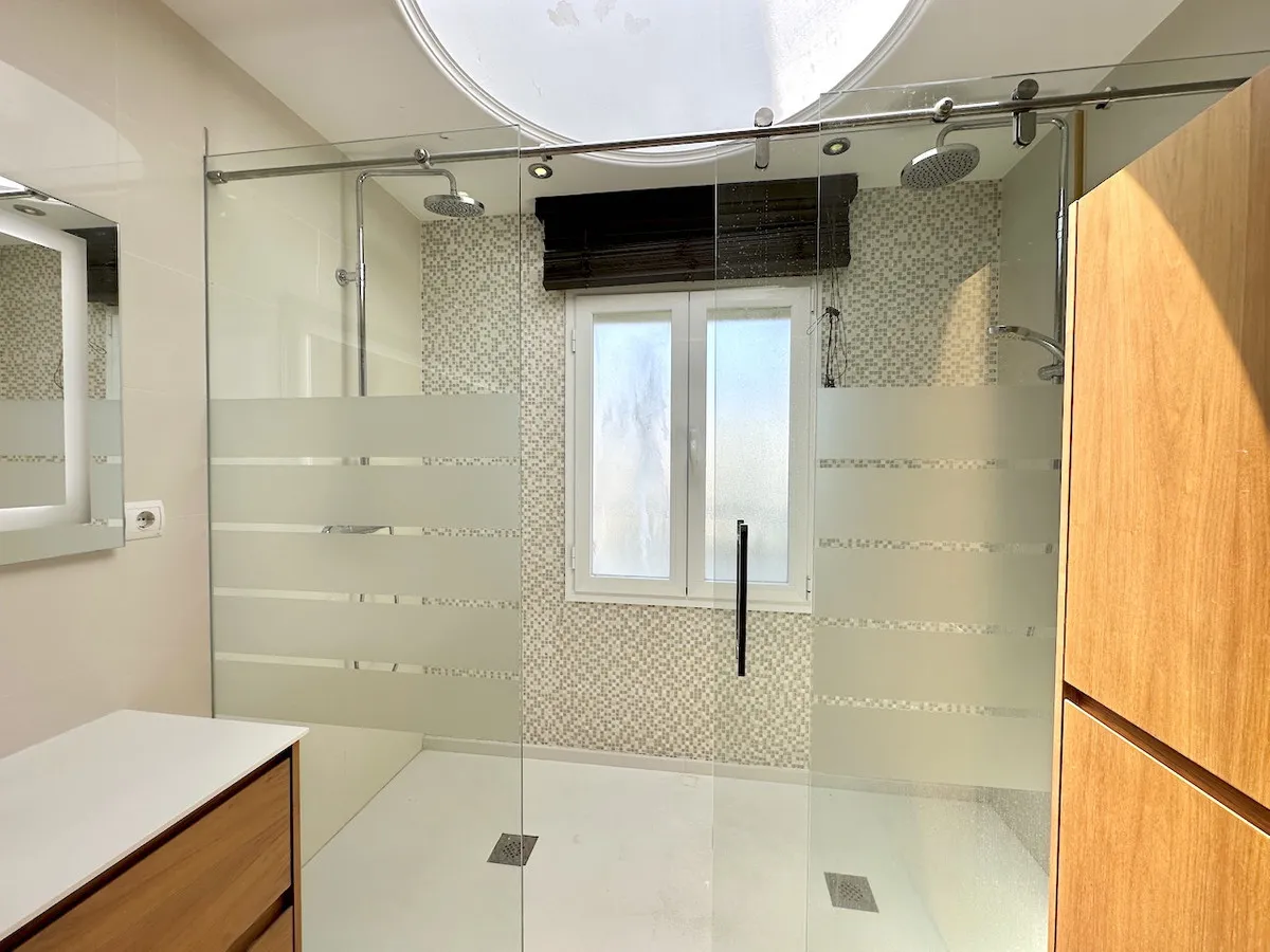 911d3310-0e1d-45a3-a5ce-ca16f0590659