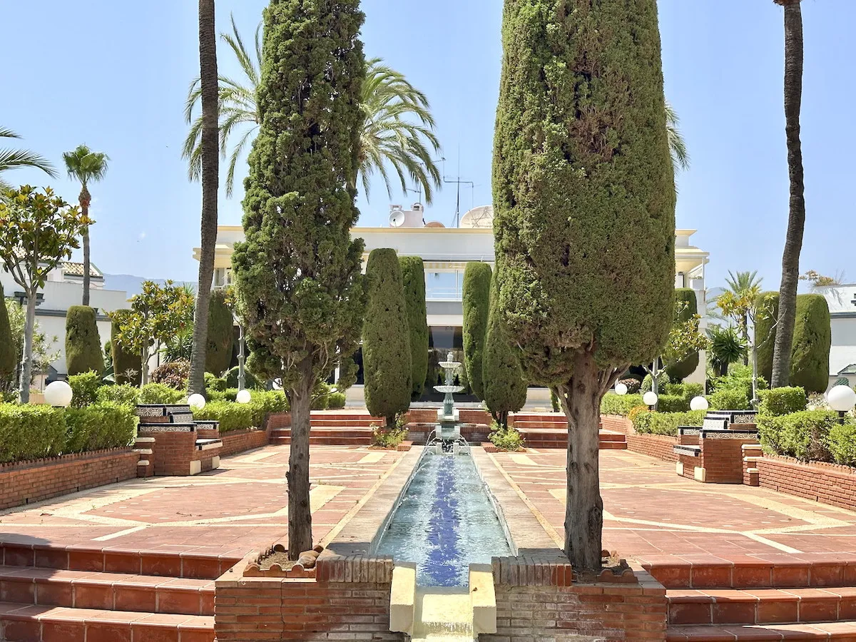 919df288-8790-4497-ada8-075b990ab64b