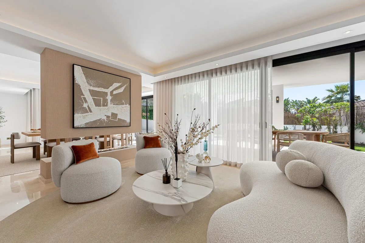 bc5ed30f-bf6a-411b-ae9e-4b17ca33fa93