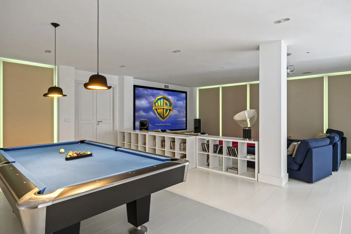 20381ad1-22a6-4b24-9792-77a3f3787207