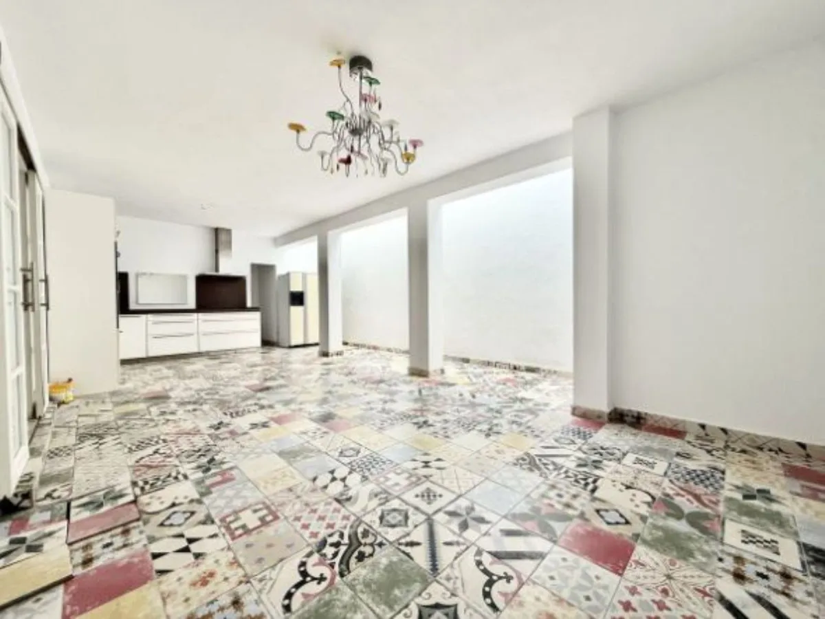 d3a2b7cf-9c0e-40de-b026-b98ee794334c