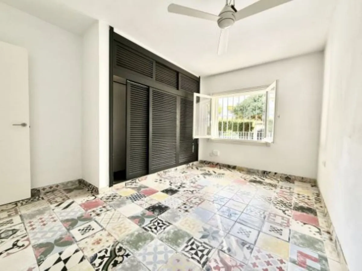 e75e0617-9aa1-40ff-aab2-f2a584846222