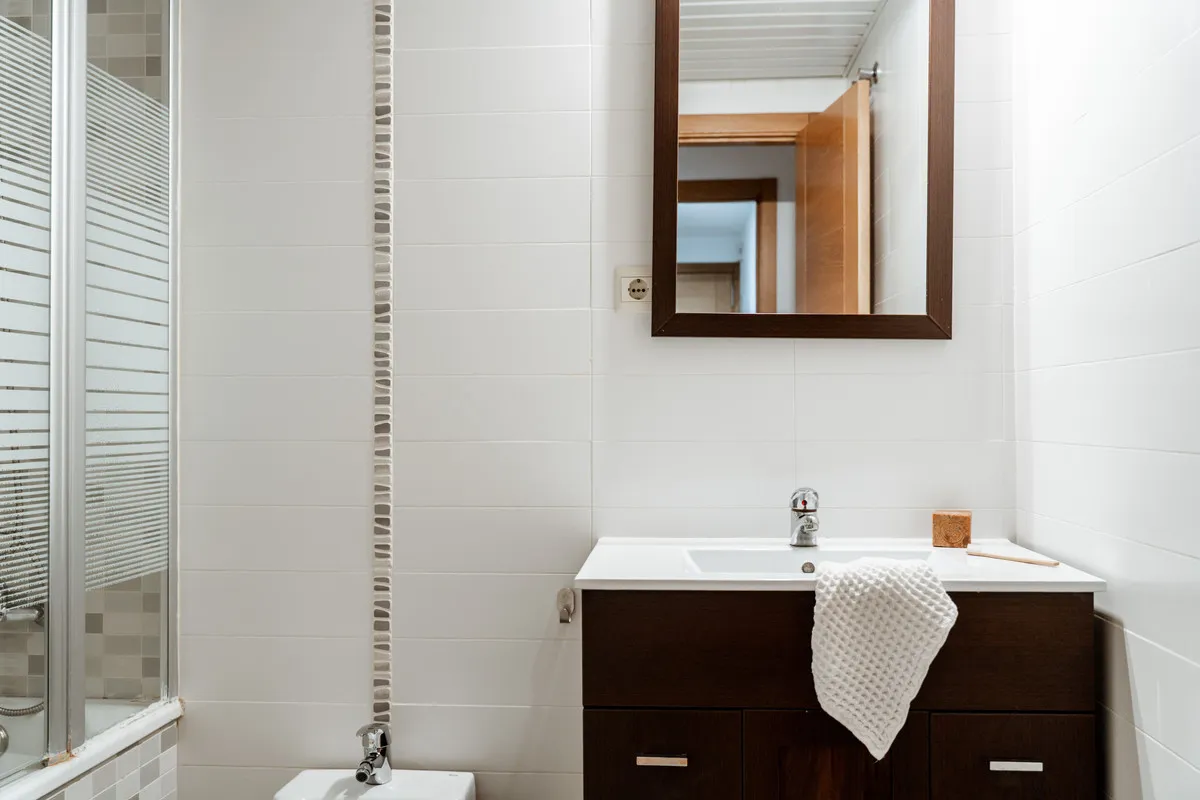 a46088b8-8636-46e8-a779-a3d8285fe08a