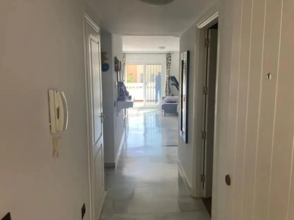 2046b71e-f28a-4d83-8474-79a27b16c100