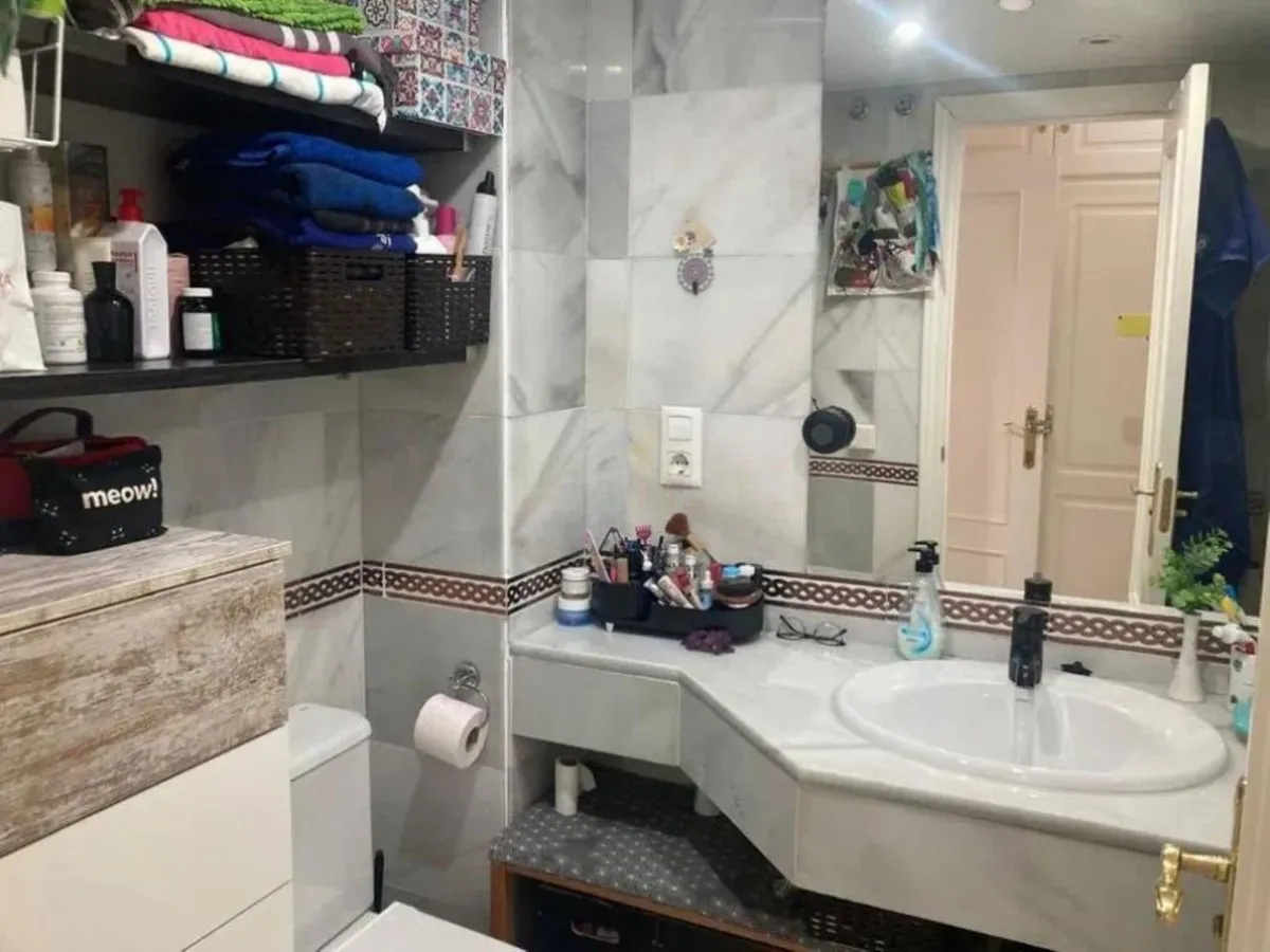 ecc94f9b-020c-43de-b4ef-86fa8749e410