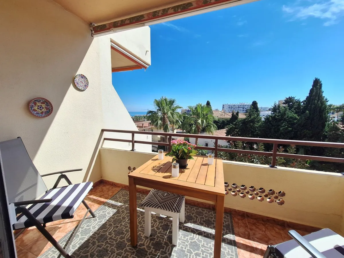 910b6ab6-98ba-495f-86a5-b4d0b81264b1