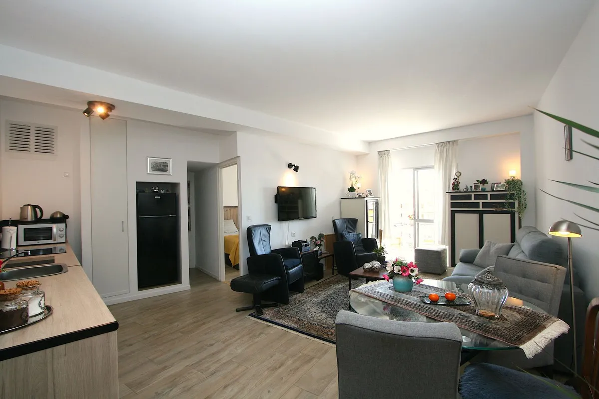 9d9d34e5-4ea4-499d-bb97-d525dc878adc