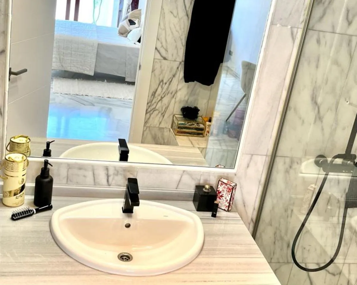 8ae37143-8e04-4866-bcba-efe09f82904b