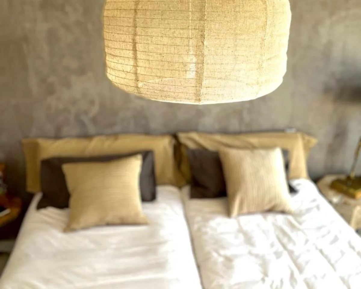 a9d99a52-a8d8-4c07-8746-75983a22ed20