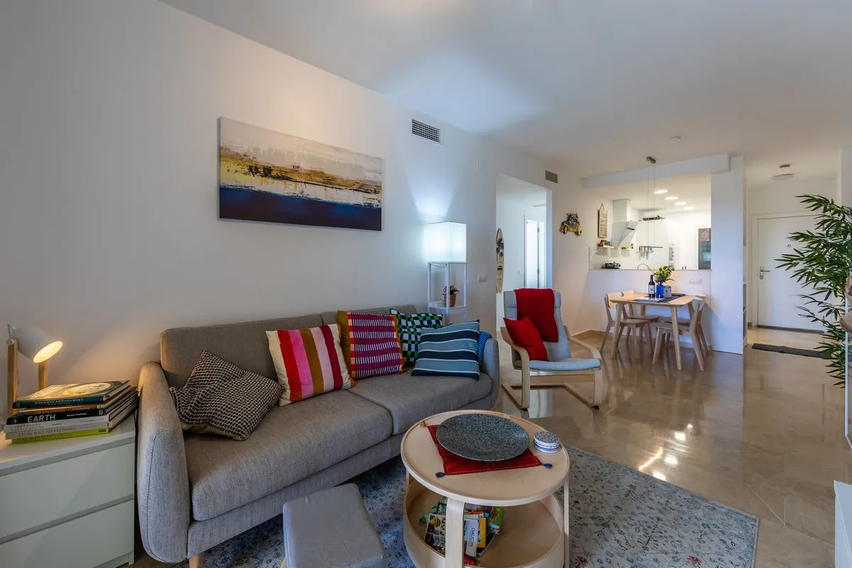 107c3780-9934-4020-a43a-d9d68794ec77