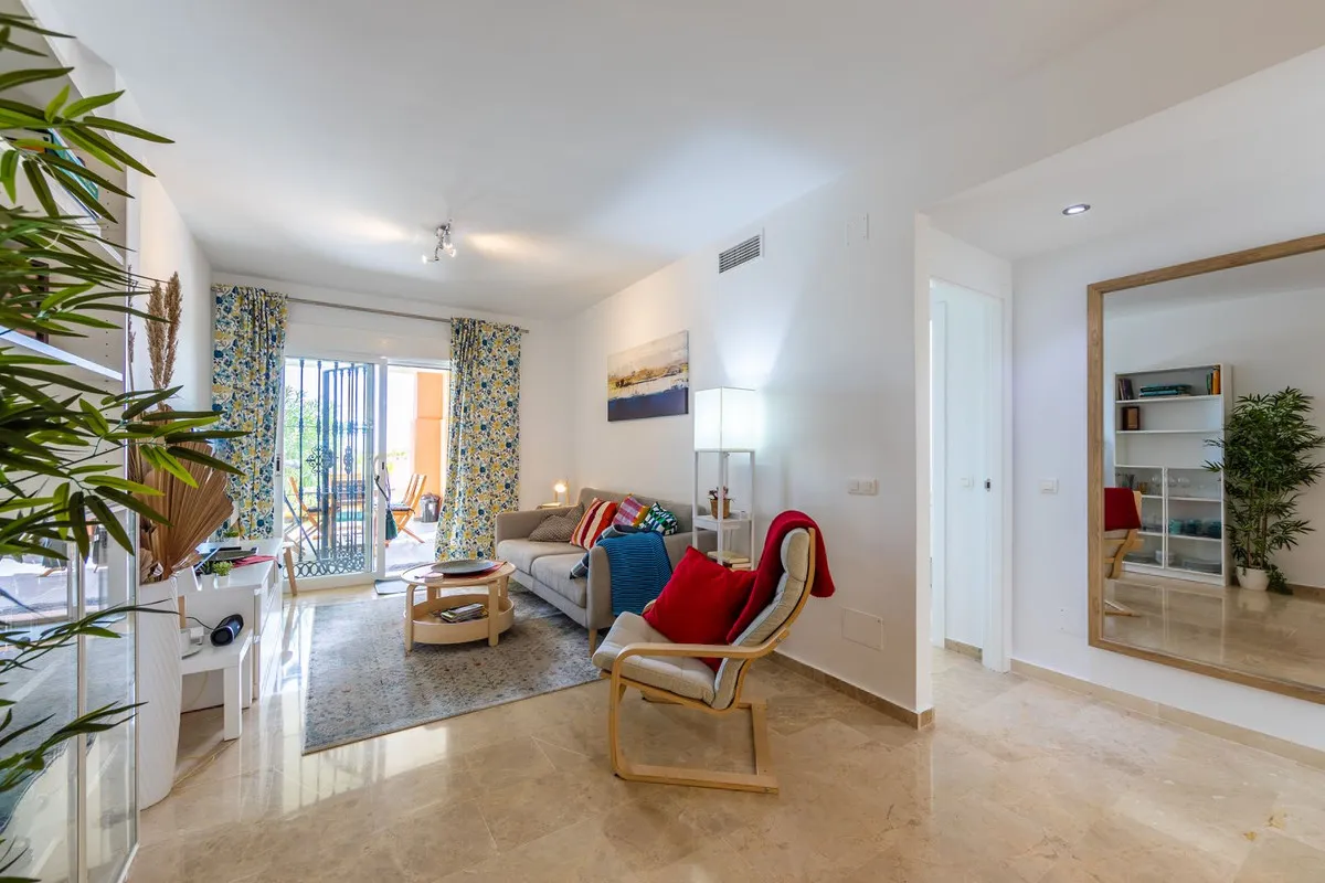 4999047a-9c8b-40c8-8e50-9193903f86df