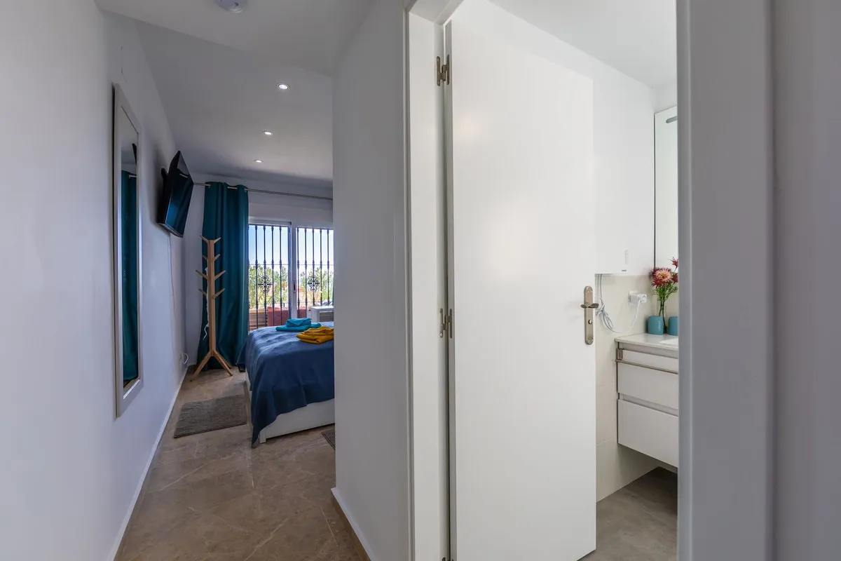 bdfbe414-59e9-47f3-9b42-af6c53cf515d