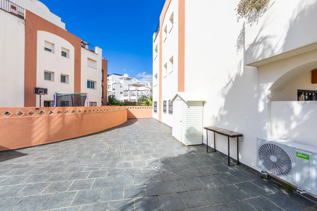 d6a98416-42e9-4f18-9f3a-2b25cc1972ed