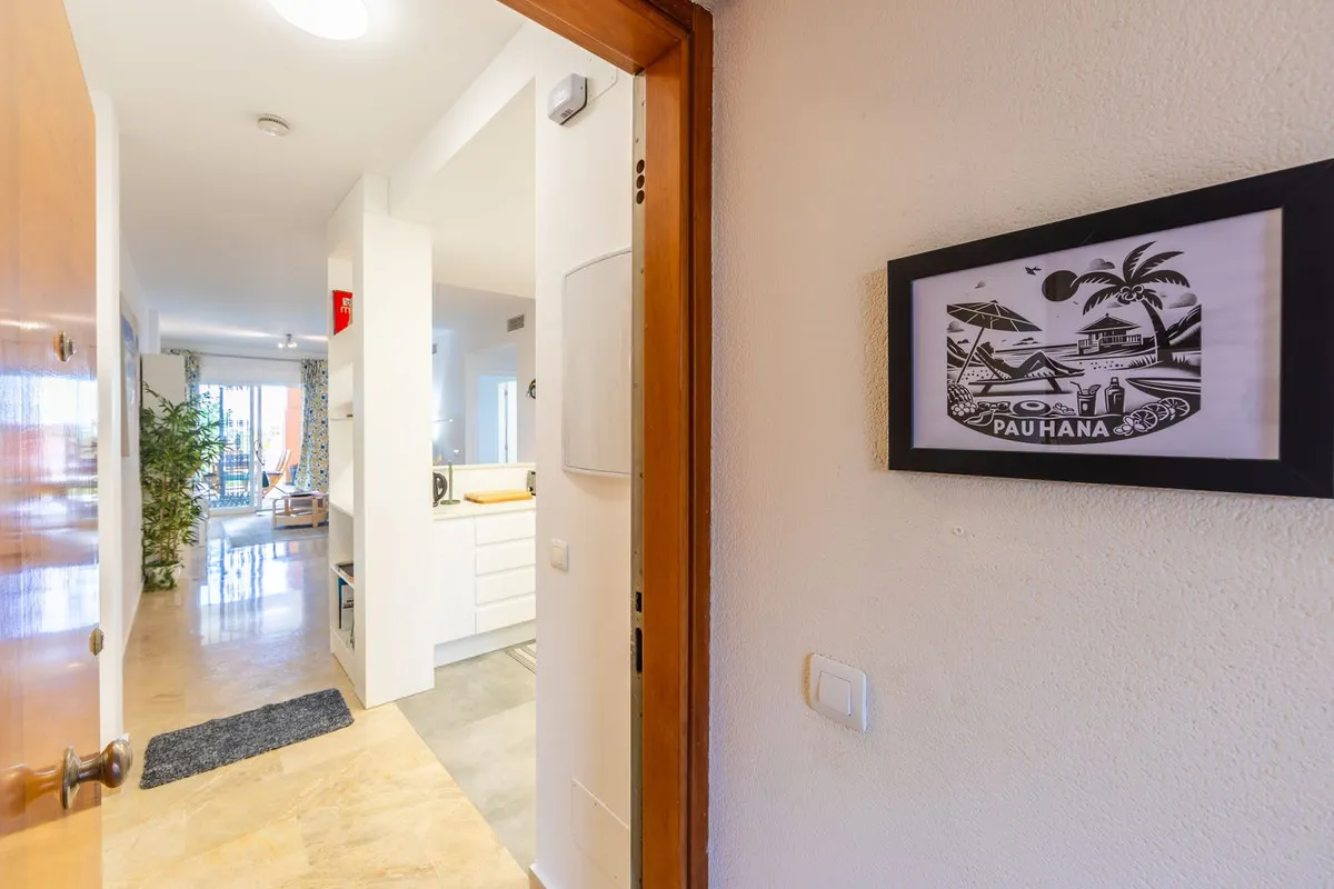 e81dc64e-f343-429e-a849-8561ff3e8ea8