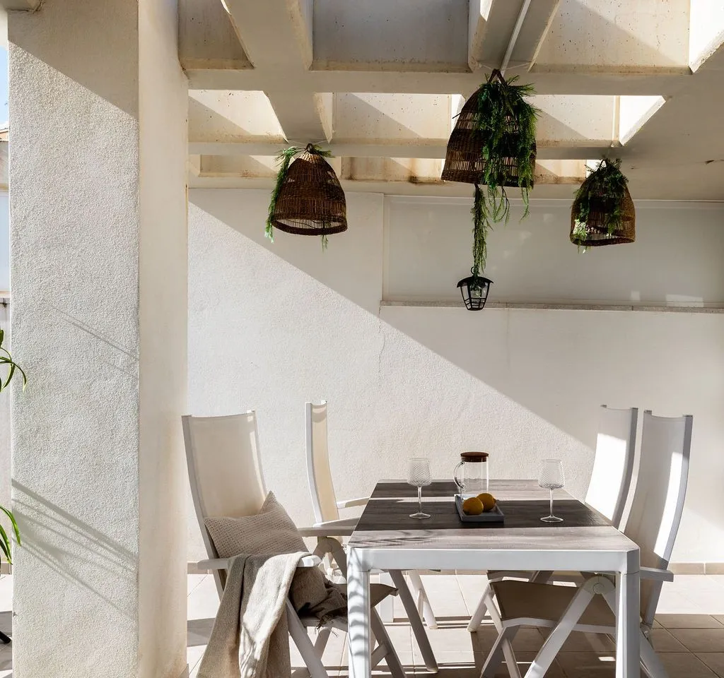 d47dba95-5eb5-40e9-a9c4-a6cb0339710c