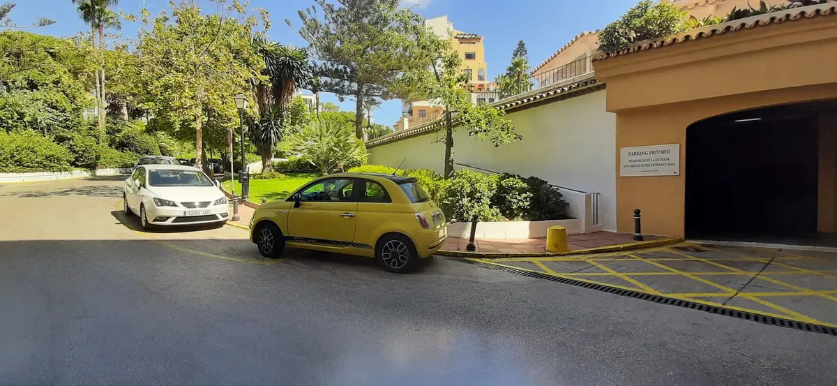 5e37f916-3017-49ee-b70f-0c49bc4059b7